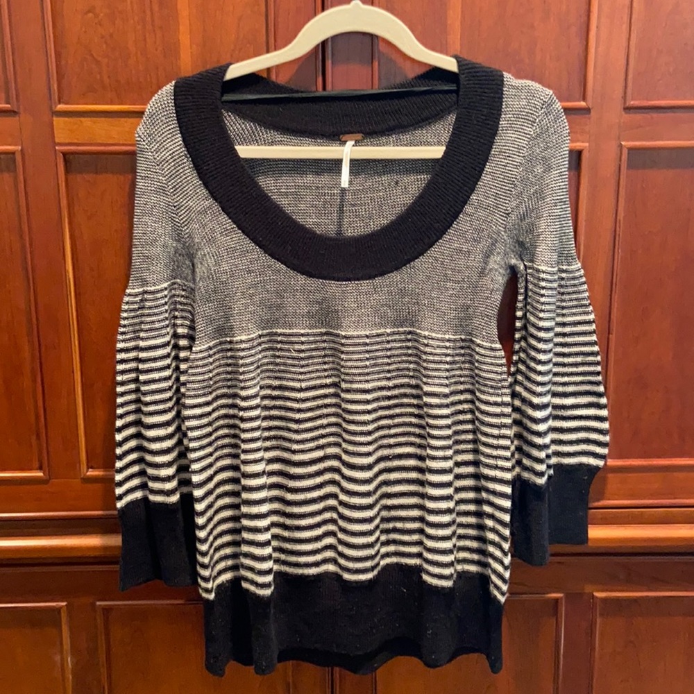 Free People black and cream sweater